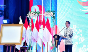 Presiden Jokowi membuka Kongres XXIII PGRI, di Hotel Grand Sahid Jaya, Jakarta, Sabtu (02/03/2024). (Foto: BPMI Setpres)