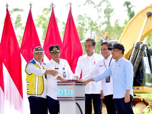 Jokowi Resmikan Groundbreaking Kantor Baru Bank BTN di IKN